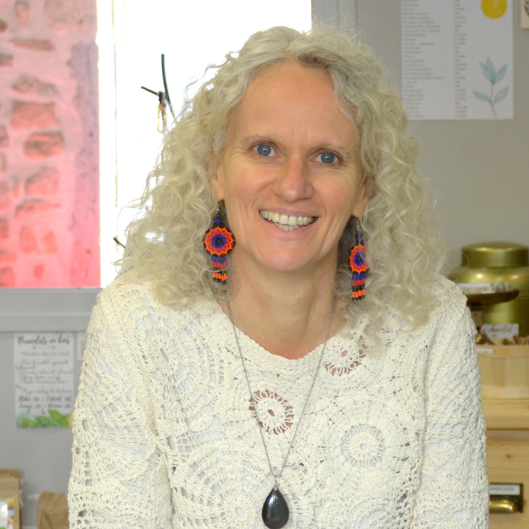 Véronique ROUX