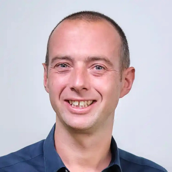 Simon CAROLAN